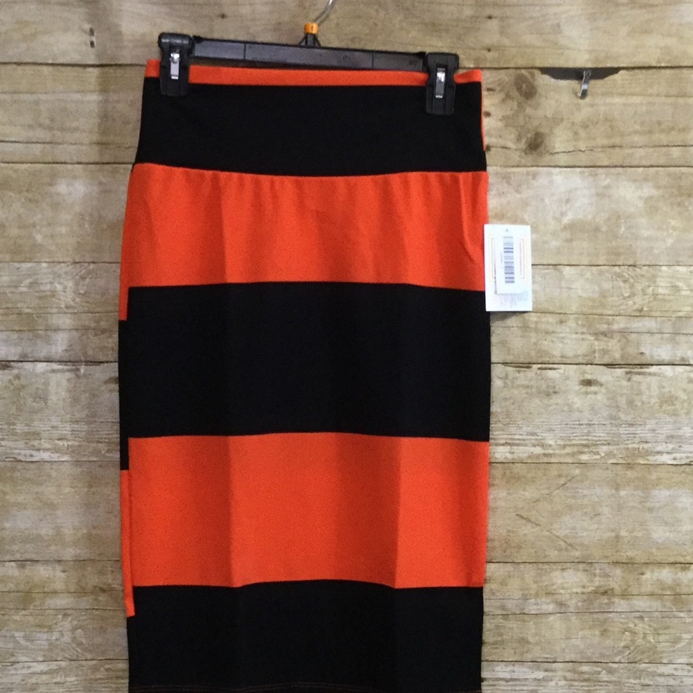 Small LuLaRoe Cassie Skirt